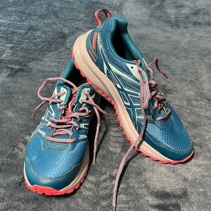ASICS trail scouts 2